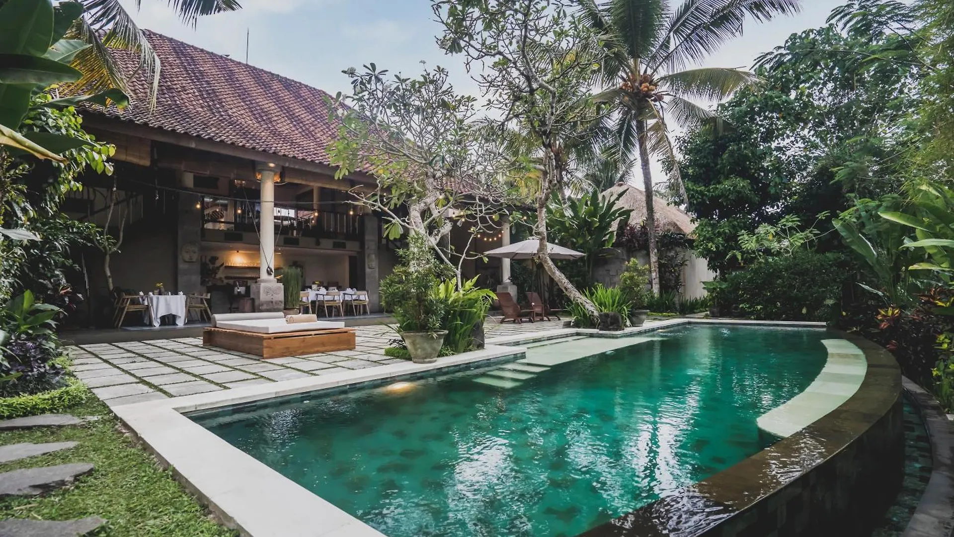 Luwak Ubud Villa Indonesia