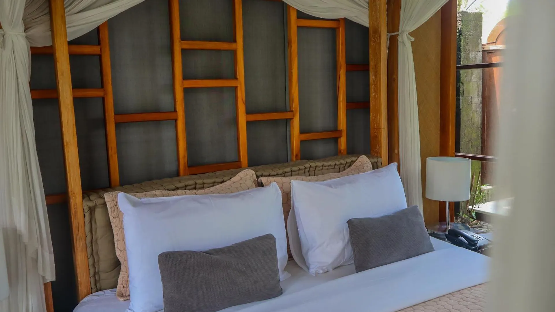 Luwak Ubud Villa Indonesia